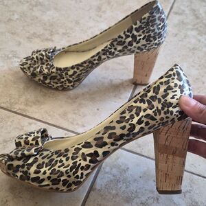 Franco Sarto Vice, Animal Print, Stacked Heel,Conceal Platform Peeptoe Shoes Sz9